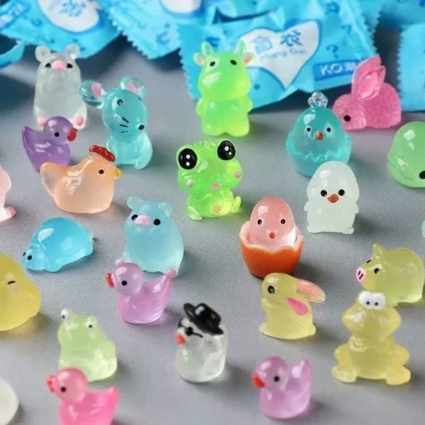 Маленькая игрушка для уч-ся младших классов, награда, подарок на день рождения