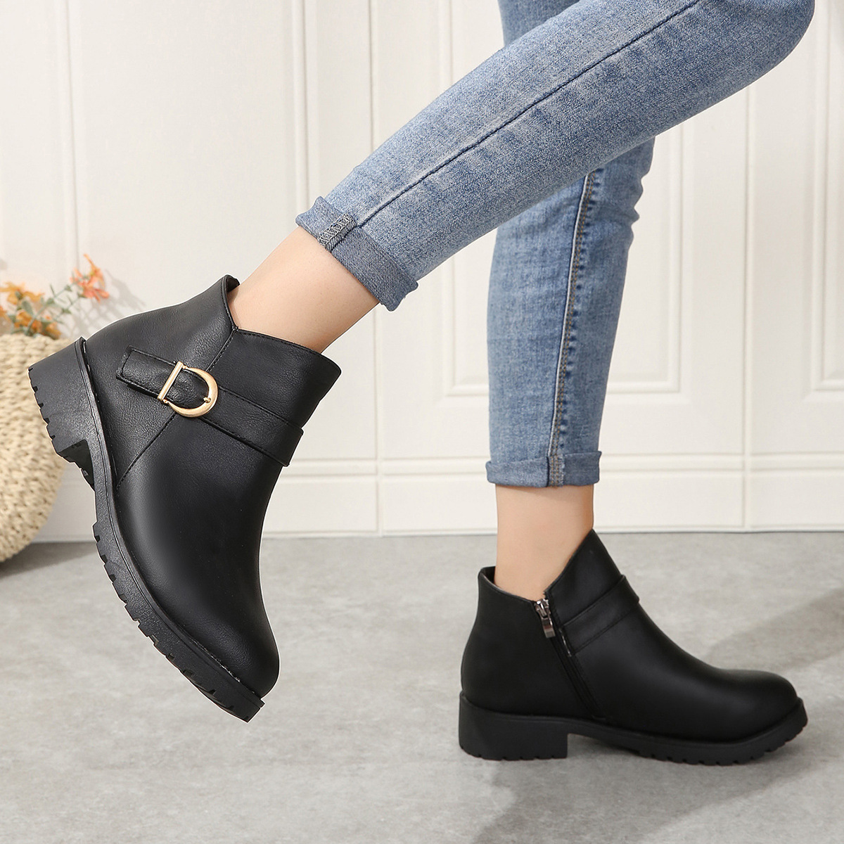 Women's Ankle Boots With Thick Heel And Side Zipper For Autumn_voghion.com