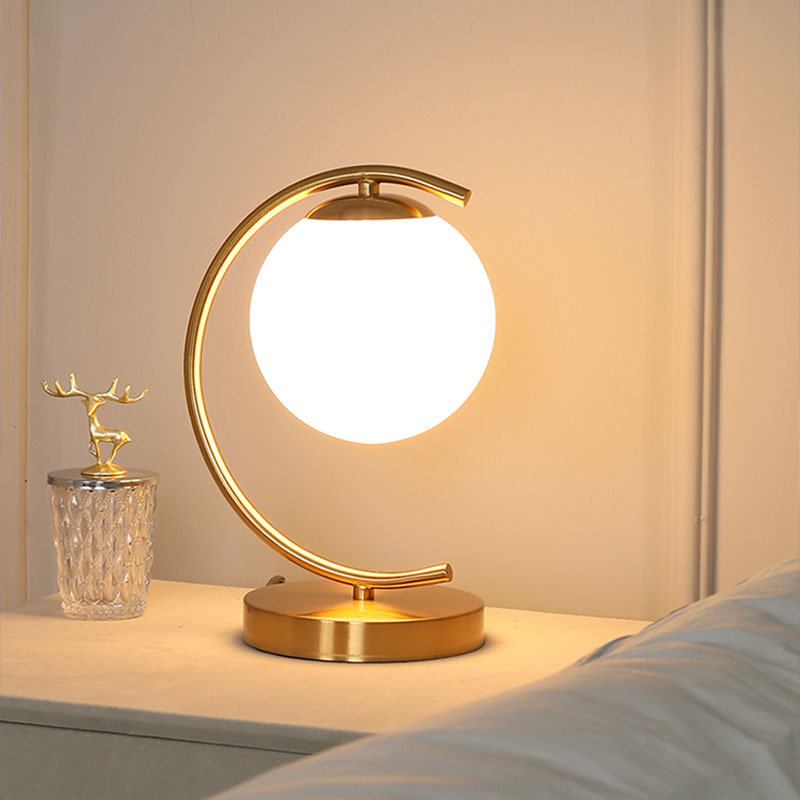 Modern Nordic Reading Desk Lamp with Decorative Gold Finish for Living Room Bedroom, Bulk Quantity Available, One Piece to Ship