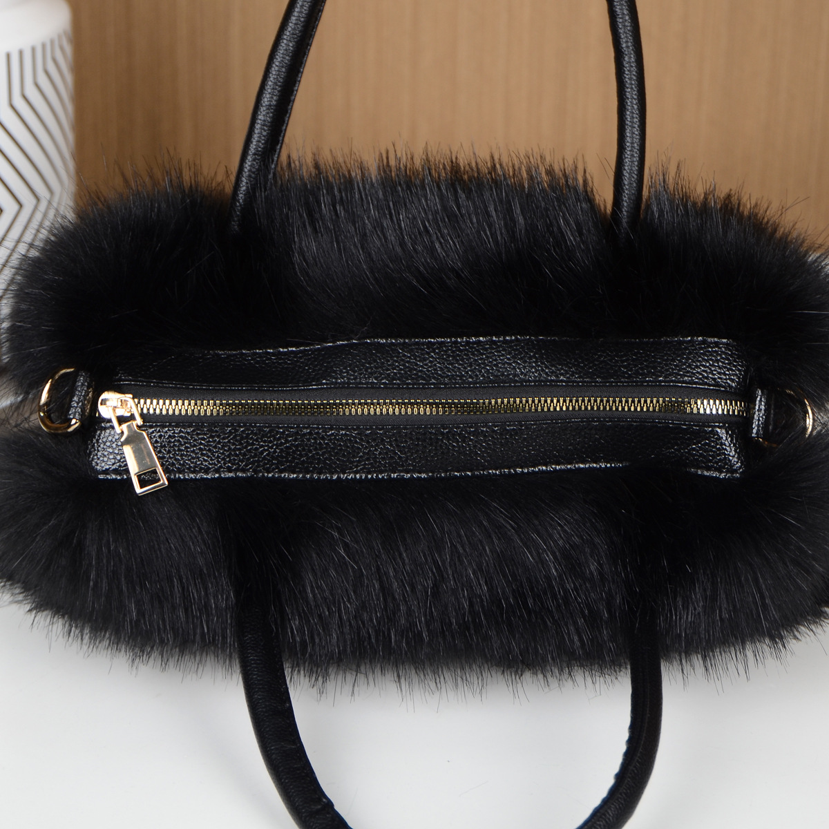 2023 Kunstpelz-Plüschtasche, High-End-Mode-Handtasche, Umhängetasche_voghion.com