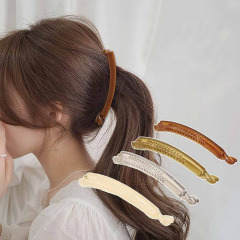 日本と韓国のシンプルで多用途なバナナクリップ、後頭部ポニーテール縦クリップ、フェミニンでファッショナブルなサメクリップ、甘いヘアアクセサリー