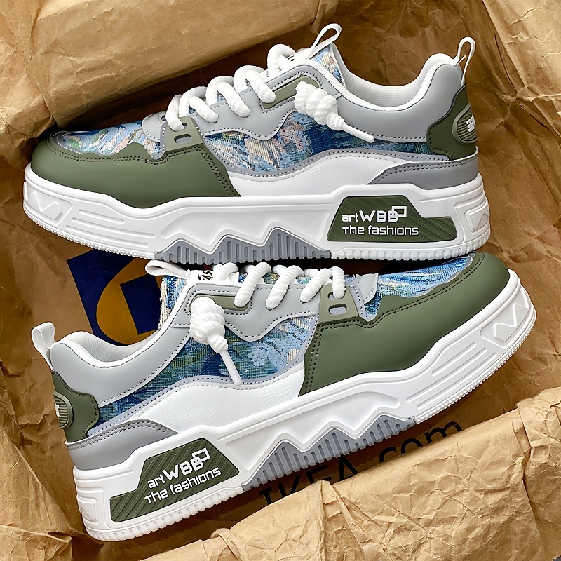 Atmungsaktive Herrenschuhe für den Sommer, vielseitig einsetzbar für Studenten, Sport, hohe Sohlen, lässig, kleine weiße, China-Chic-Boardschuhe,_voghion.com