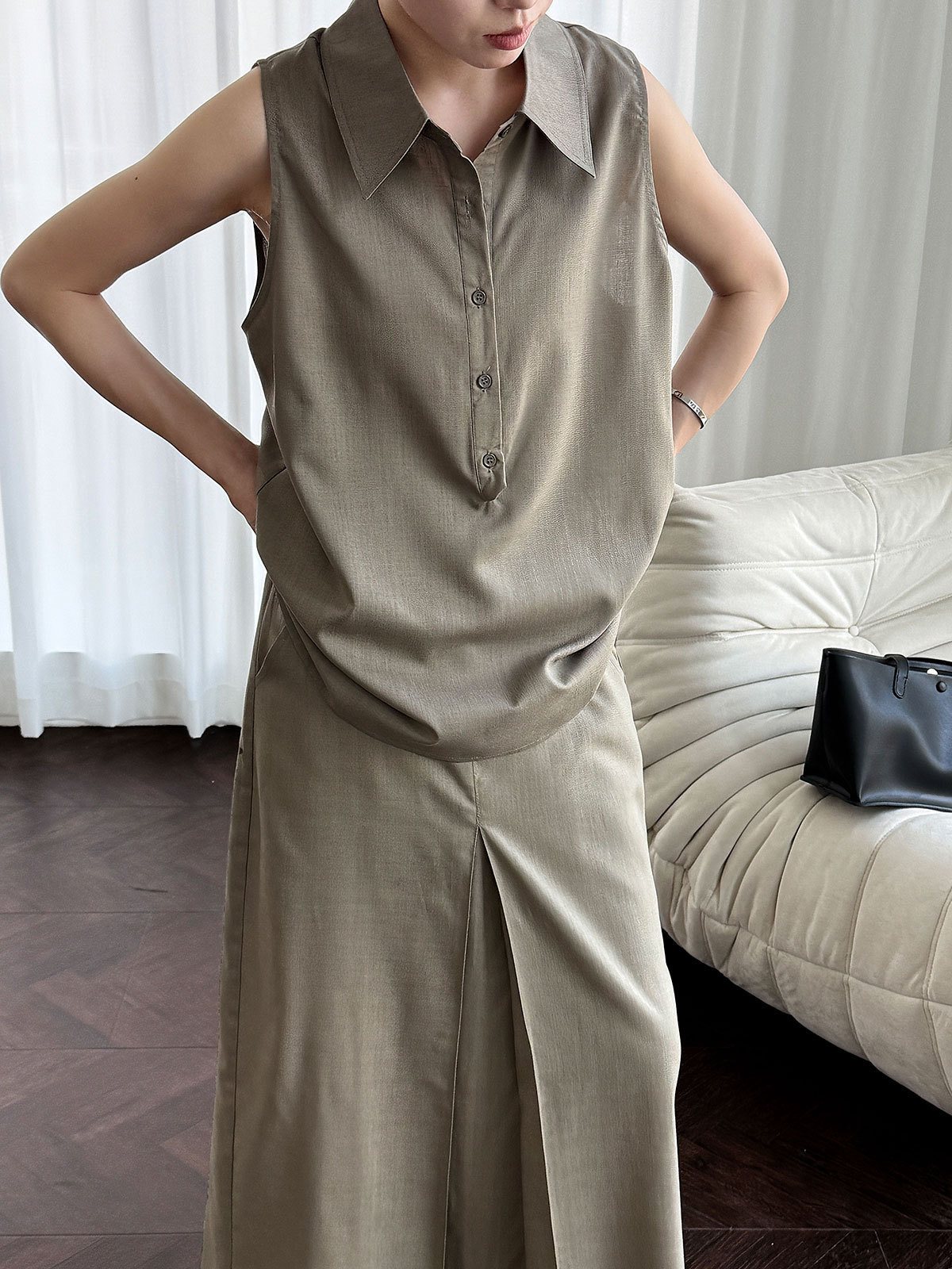 Retro shirt sleevless
