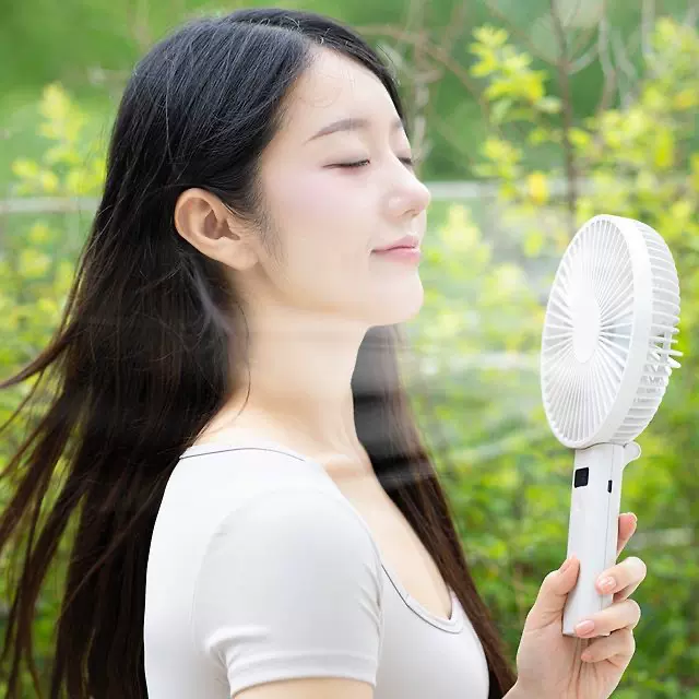 2025夏季新款大头风扇长续航桌面fan家用usb智能手持小风扇户外
