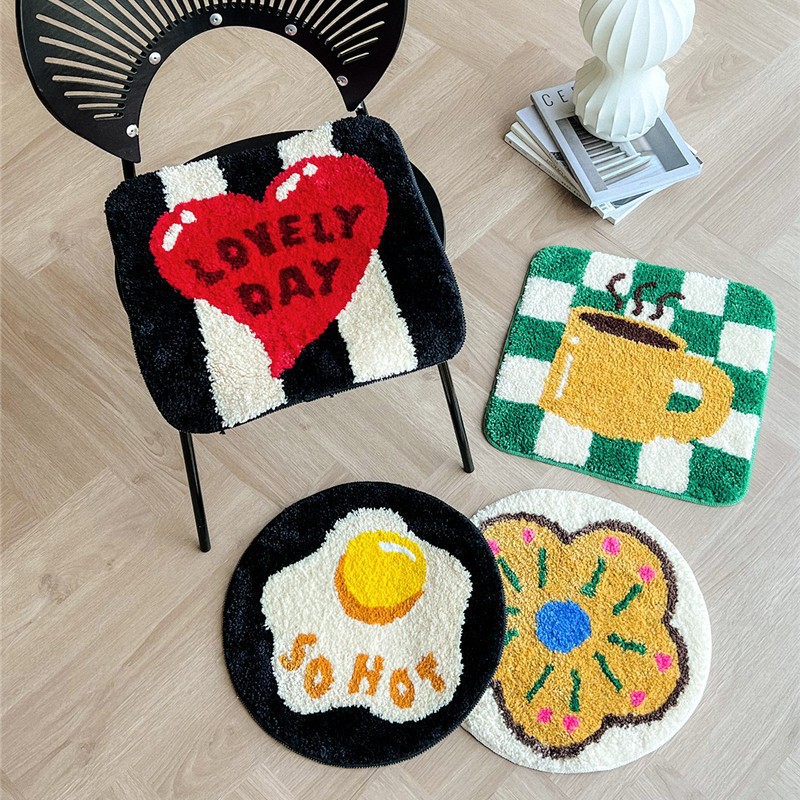 可爱植绒椅垫家用办公室久坐隔凉屁股垫学生多功能防滑坐垫柔软