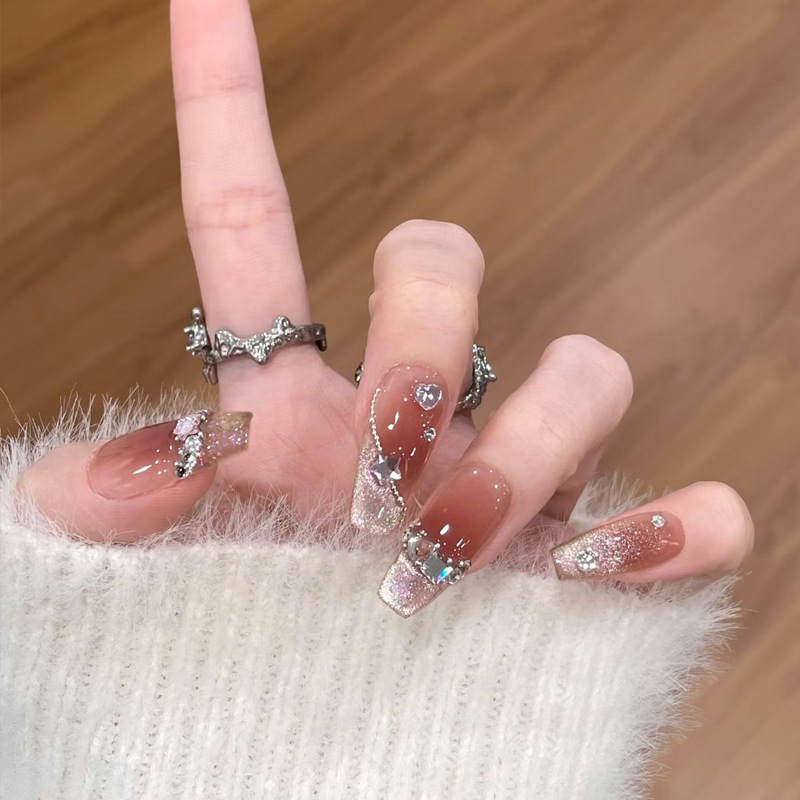 Fm-564 Fake Nail Patches, Shimmering Sweetheart Style, Removable, Vintage Light Luxury Wearable Nails, Luxurious Handmade Top Coat Phototherapy Fm-564 Fake Nail Patches, Shimmering Sweetheart Style, Removable, Vintage Light Luxury Wearable Nails, Luxurious Handmade Top Coat Phototherapy
