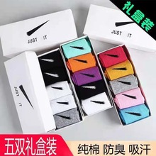 �m��ŮnK�����m�ǹ�ɫ�Y���n��r�ж��и�Ͳ���m��ɫ�\��һ�����l