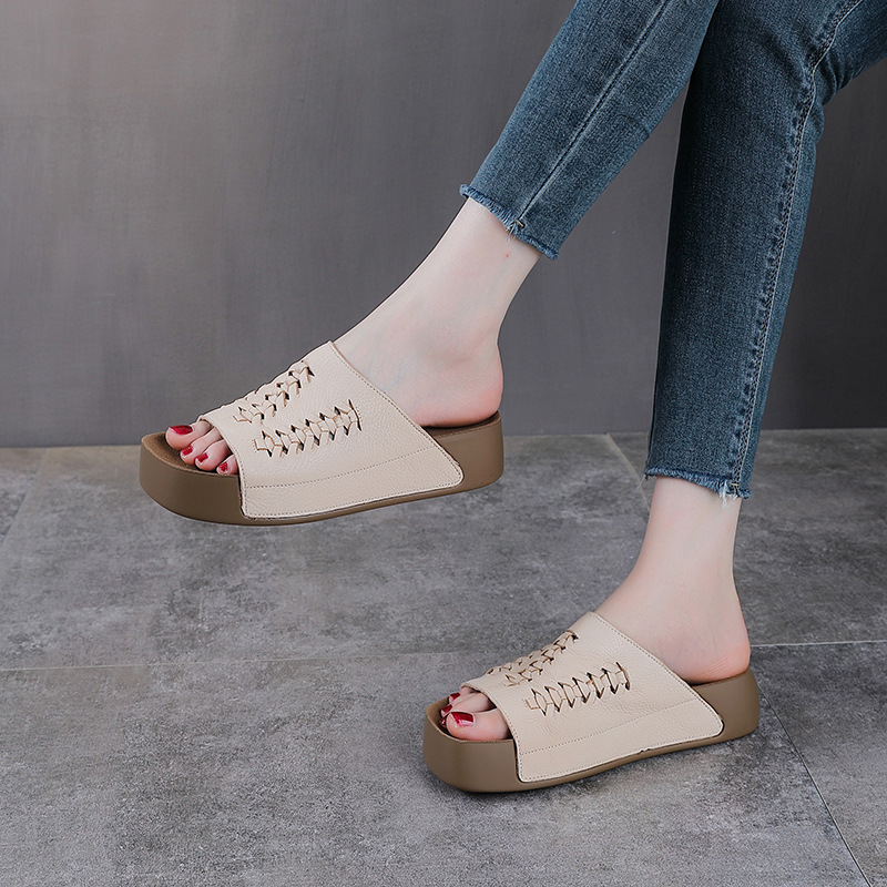 Dép sandal nữ quai ngang da bò thật đế dày phong cách cổ điển — màu be