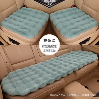 Plush Warm – Wool pad - bubble-velvet-front-row-single-cushion-matcha-green