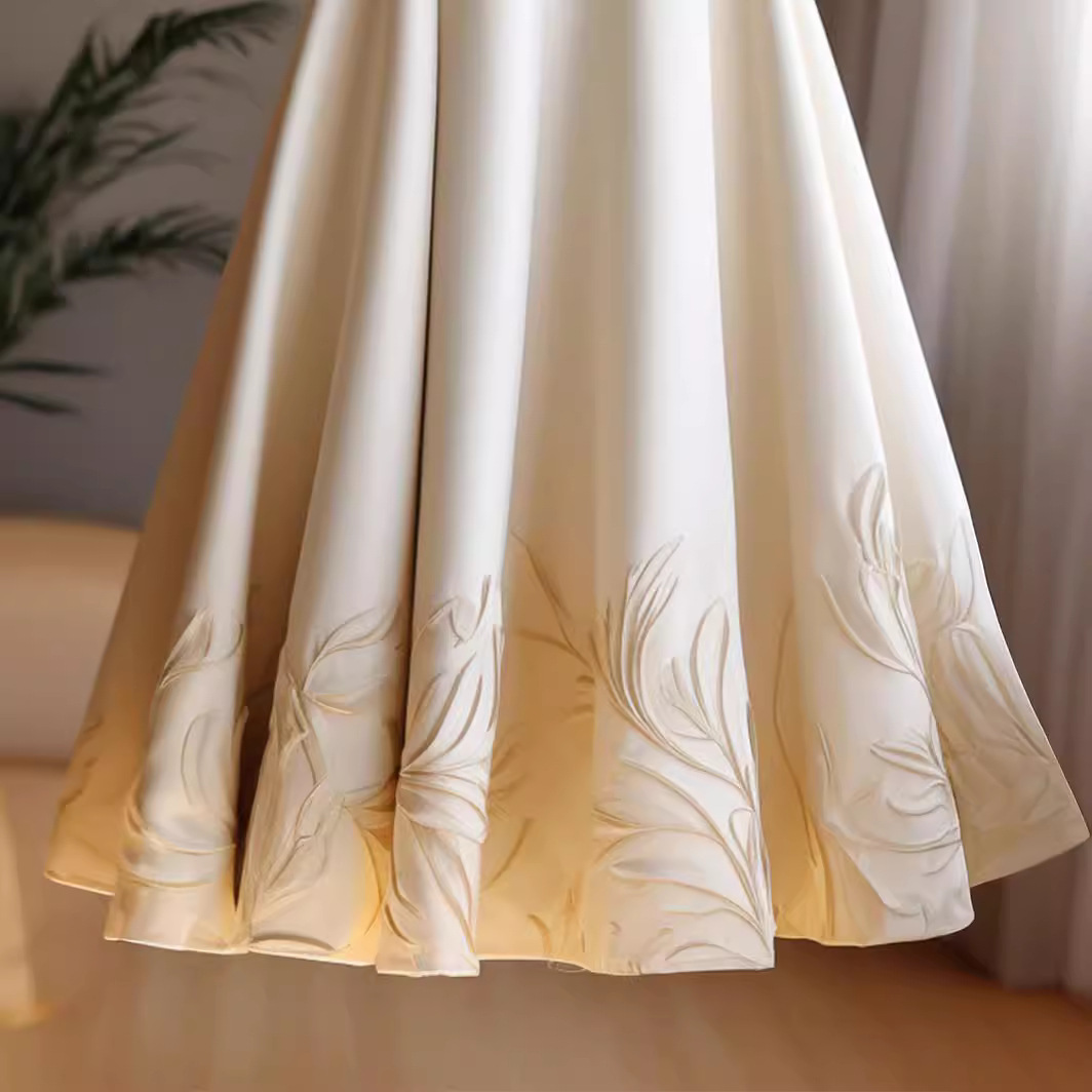 Chân váy mặt ngựa in họa tiết quốc phong trắng tay nghệ thuật xuân hè — Màu mơ