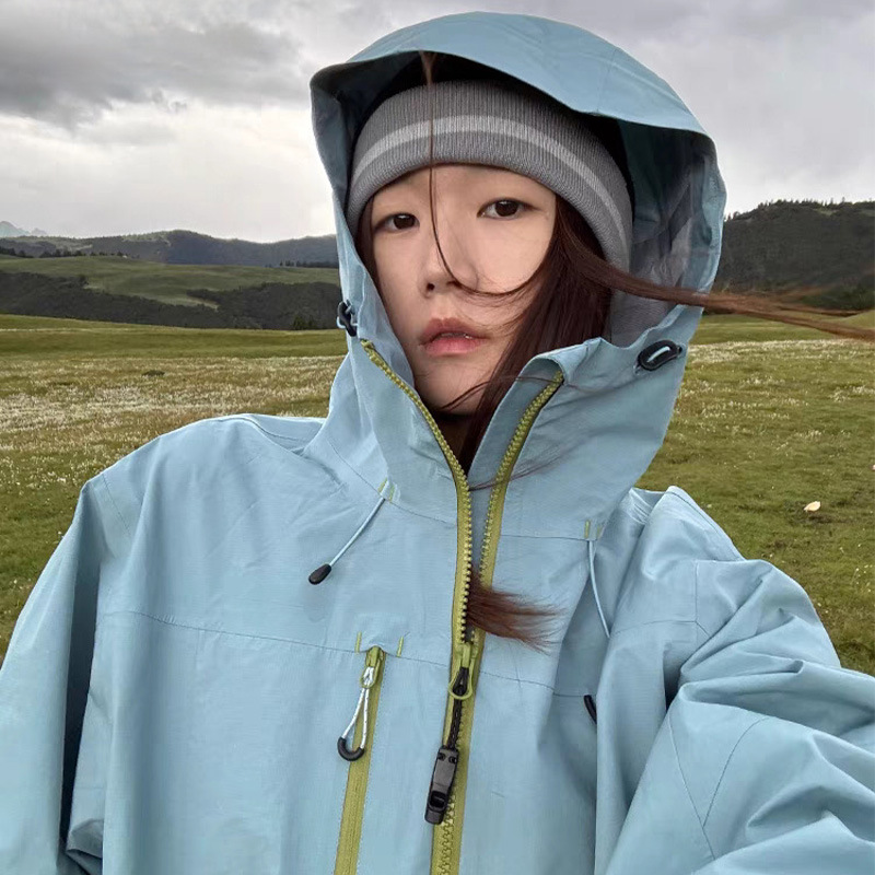 American-Style Three-Proof Jacket for Men, Spring & Fall Youth Outdoor Windproof and Waterproof Mountaineering Clothing, Work Jacket, Hooded Jacket