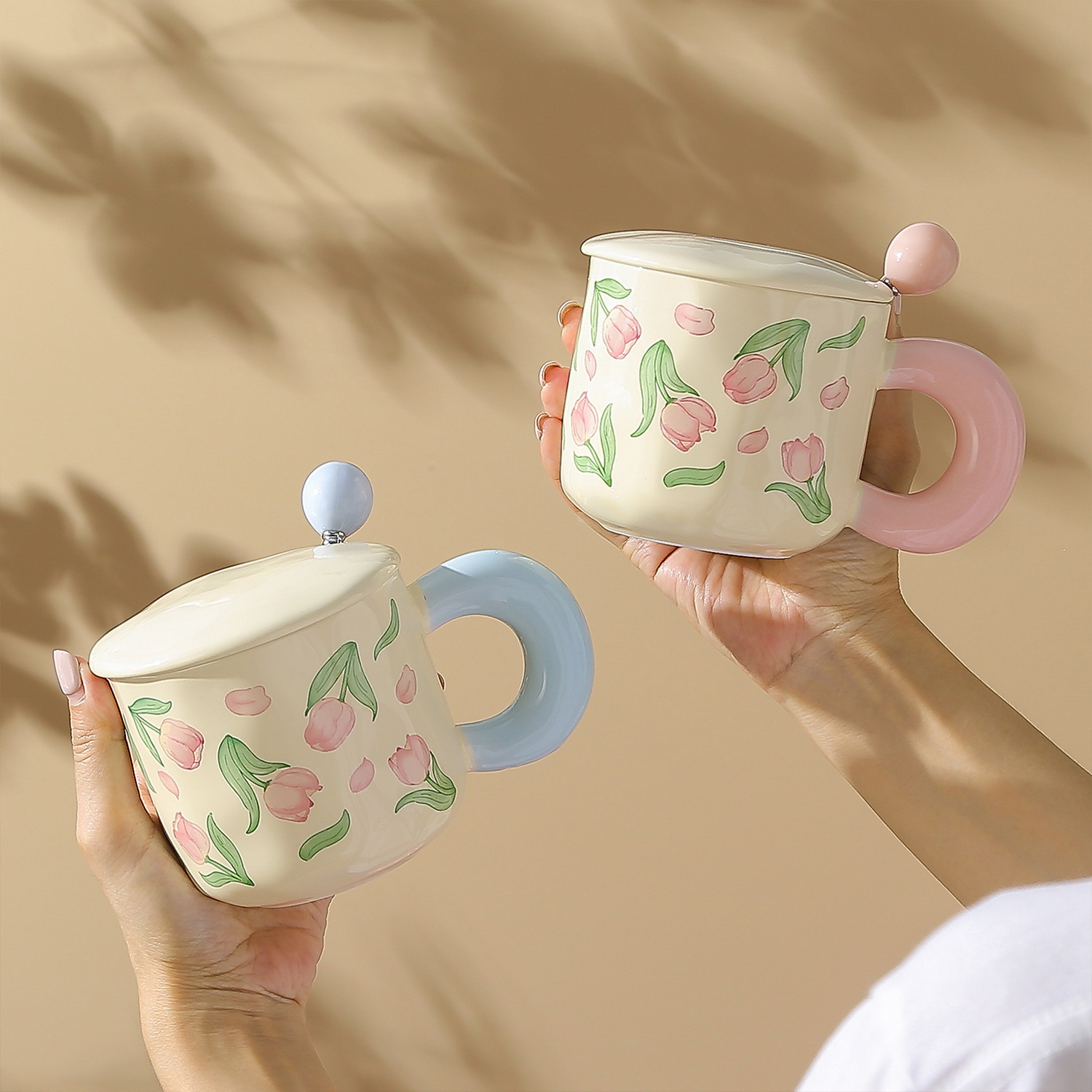 Regalo de la diosa nuevo tulipán taza de cerámica de alto valor, taza de marca, caja de regalo, taza de agua de alta calidad, regalo de mano