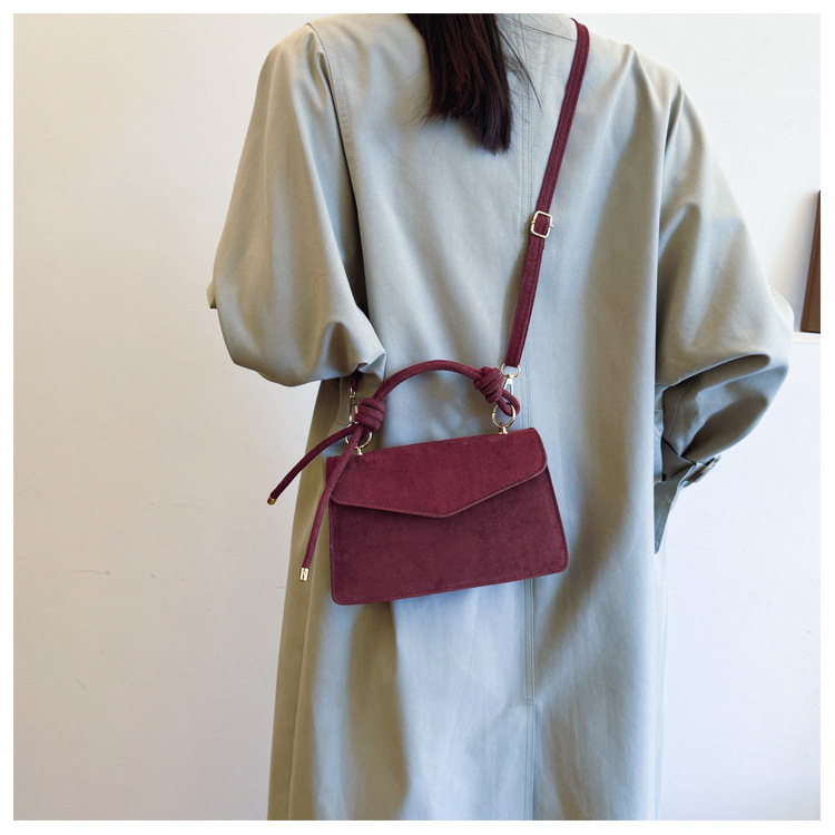232g Weight Synthetic Leather Lining Material Magnetic Buckle Closure Type Single Shoulder Strap, Top Handle Strap Type Crossbody Bag Bags Type Casual, Daily, Shopping Occasion Pu Leather Material Solid Color Pattern All Seasons Season Women's Gender Basic Style Square Shape Women's Pu Leather Solid Color Basic Square Magnetic Buckle Crossbody Bag 1