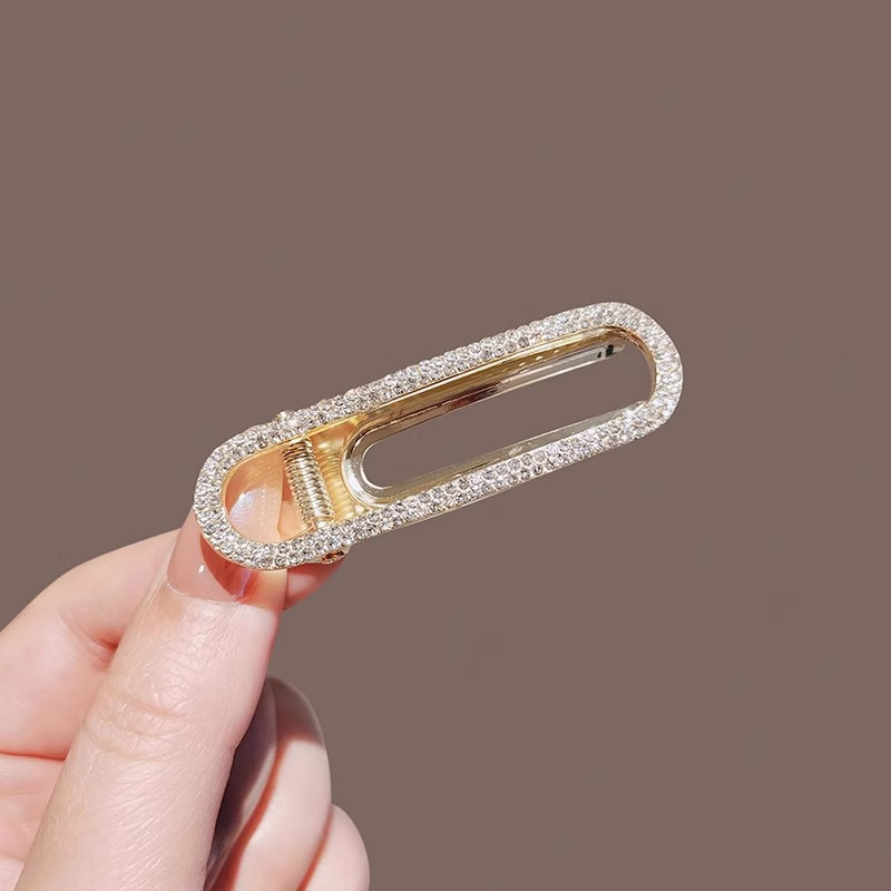 골드 큐빅 스타일