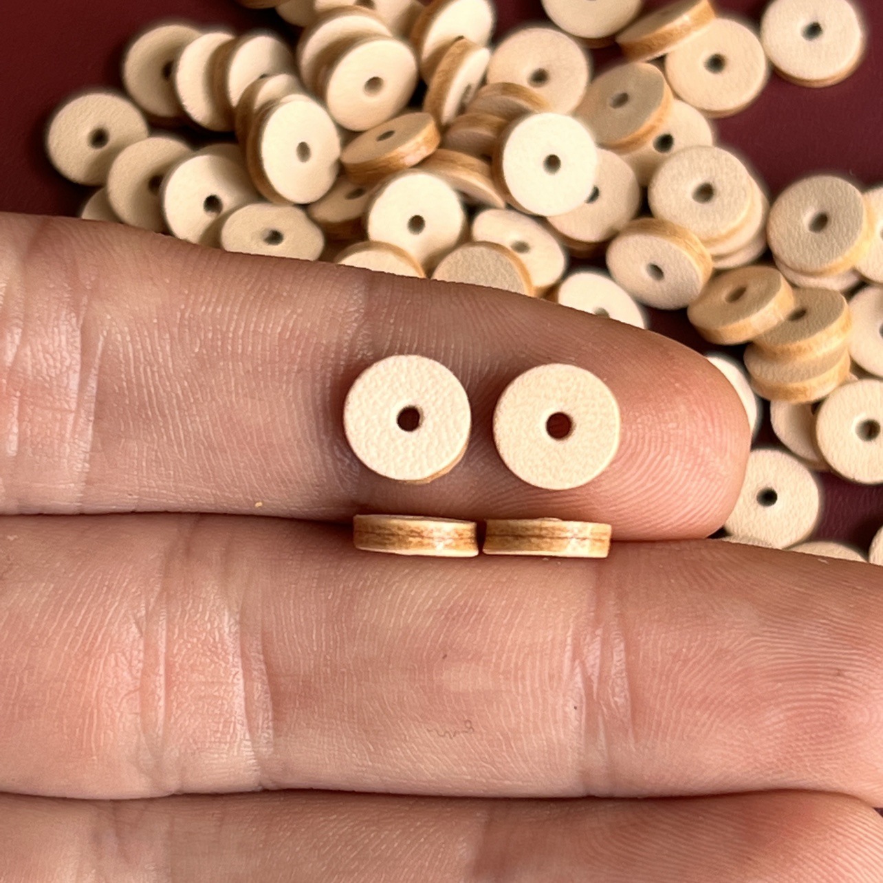 加厚新款全新散珠意大利进口植鞣革双面粘合文玩手串垫片