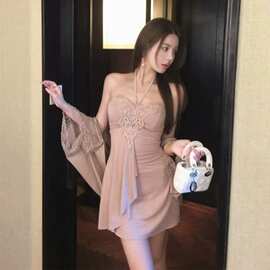 纯欲风两件套蕾丝拼接披肩外套上衣女夏季挂脖抹胸连衣裙短裙套装