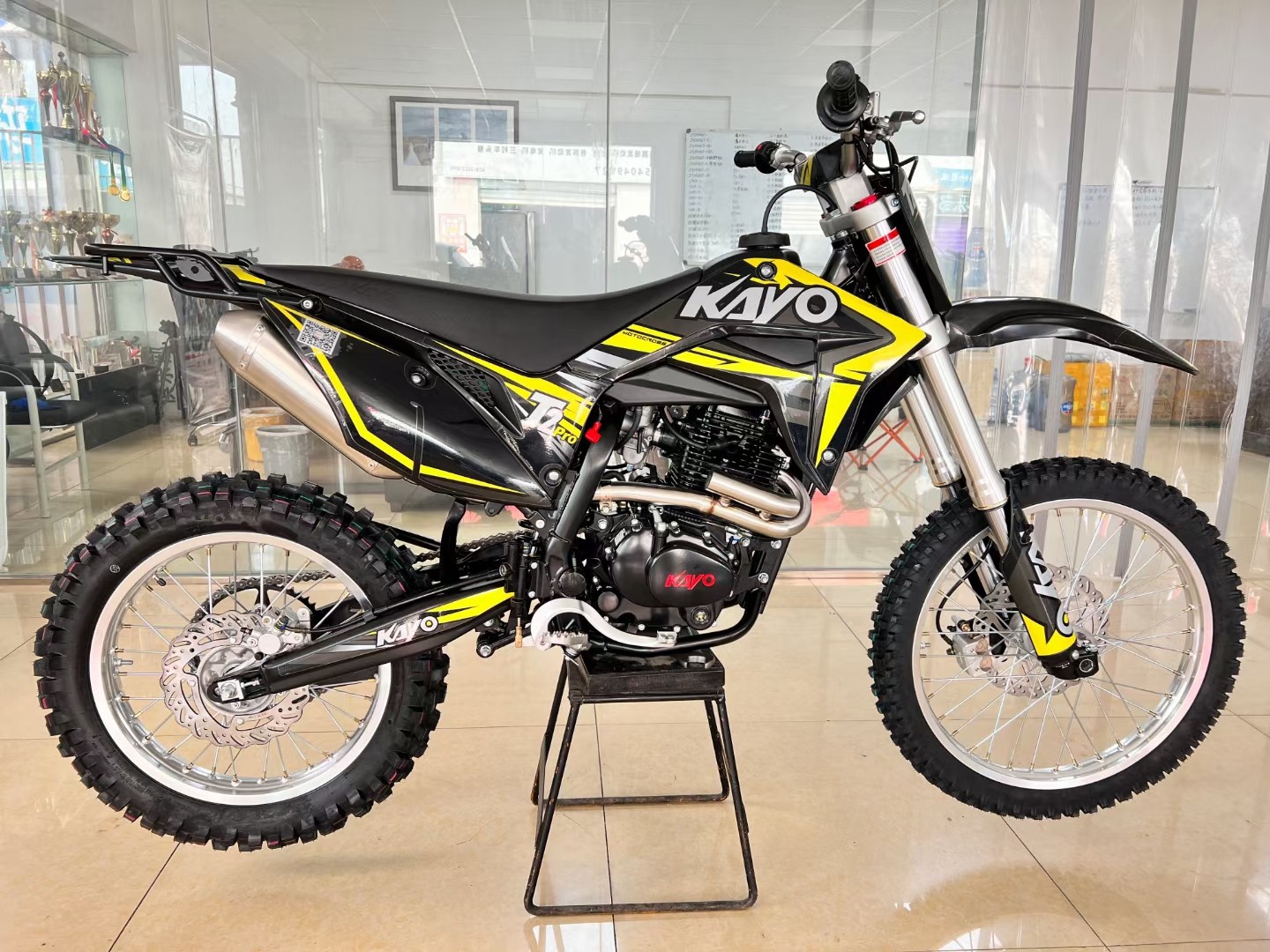 Huayang off-road racing motorcycle K6RD5T4LT2 for track, forest road, night hunting, mountain off-road, KAYO competition