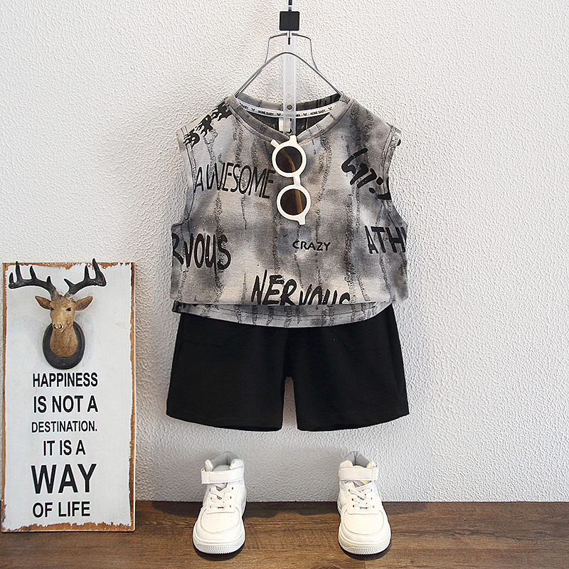 8136 traje de verano para niños 2025 nuevo chaleco de moda para niños pantalones cortos de dos piezas ropa de verano para bebés de moda