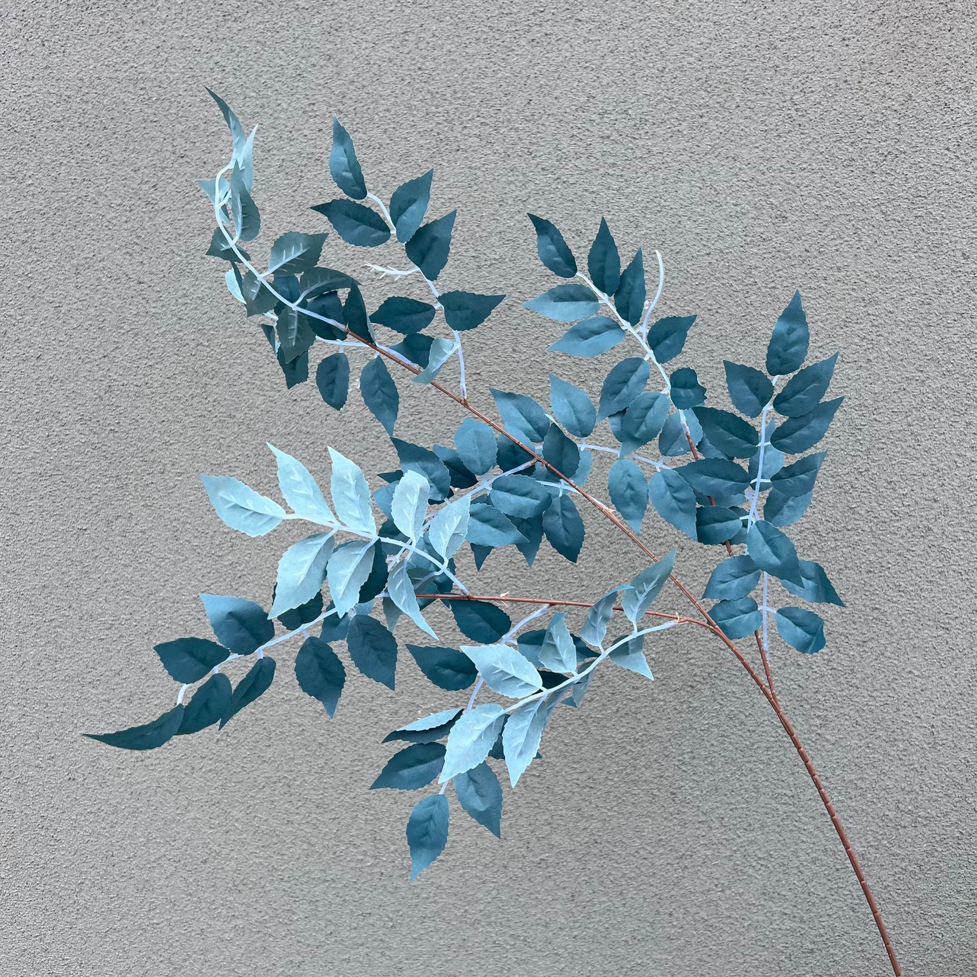 새로운 안개 푸른 얼음 심장 잎