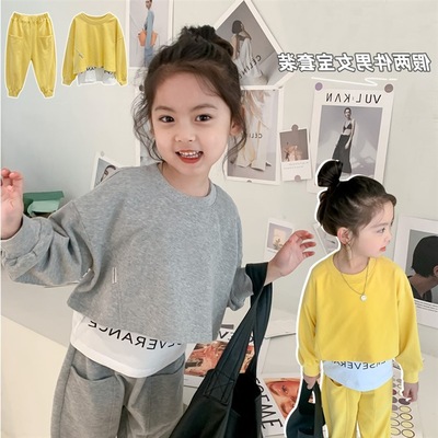 girl 2022 new pattern Autumn children Fashionable motion suit Spring Western style Sweater