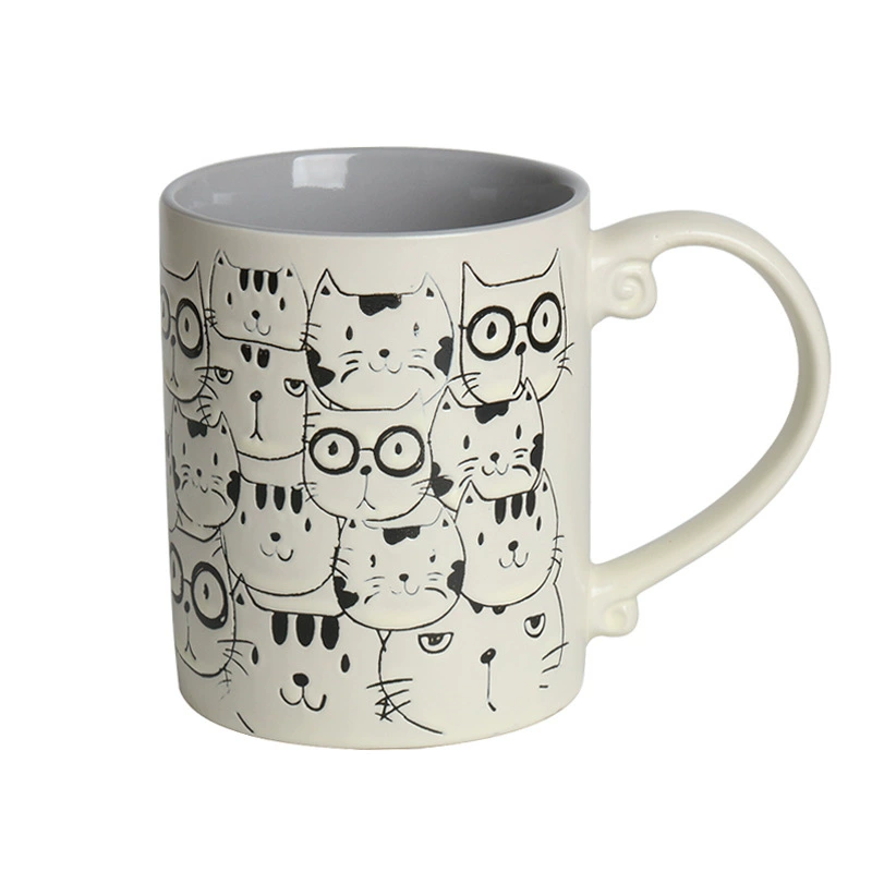 Ceramic mug hand-painted underglaze cat design, cute breakfast cup, microwave-safe