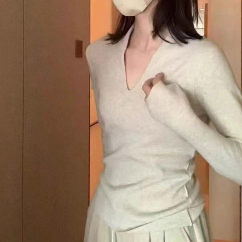 法式V领长袖针织衫女早秋季纯欲气质内搭打底衫修身辣妹显瘦上衣|undefined