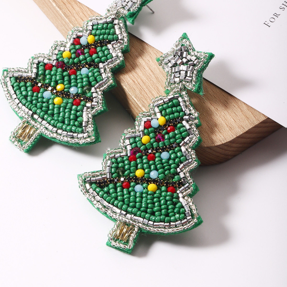 Drop Earrings Classification 1 Pair Quantity Festival Occasion 1 Pair Christmas Fashion Christmas Tree Braid Plastic Beads Drop Earrings