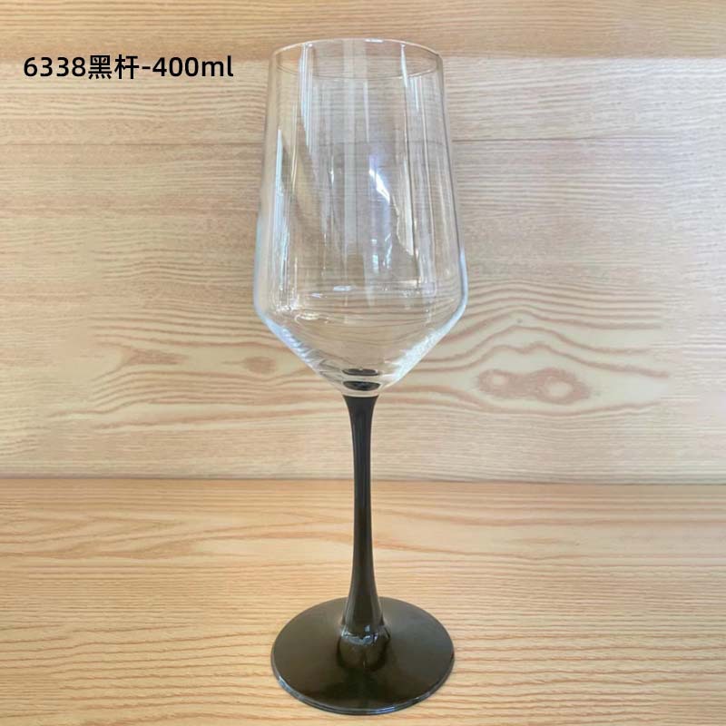Pajarita negra y roja Copa de vino tinto de Borgoña Copa grande para el hogar Copa de cristal creativa Copa de vino de varilla roja