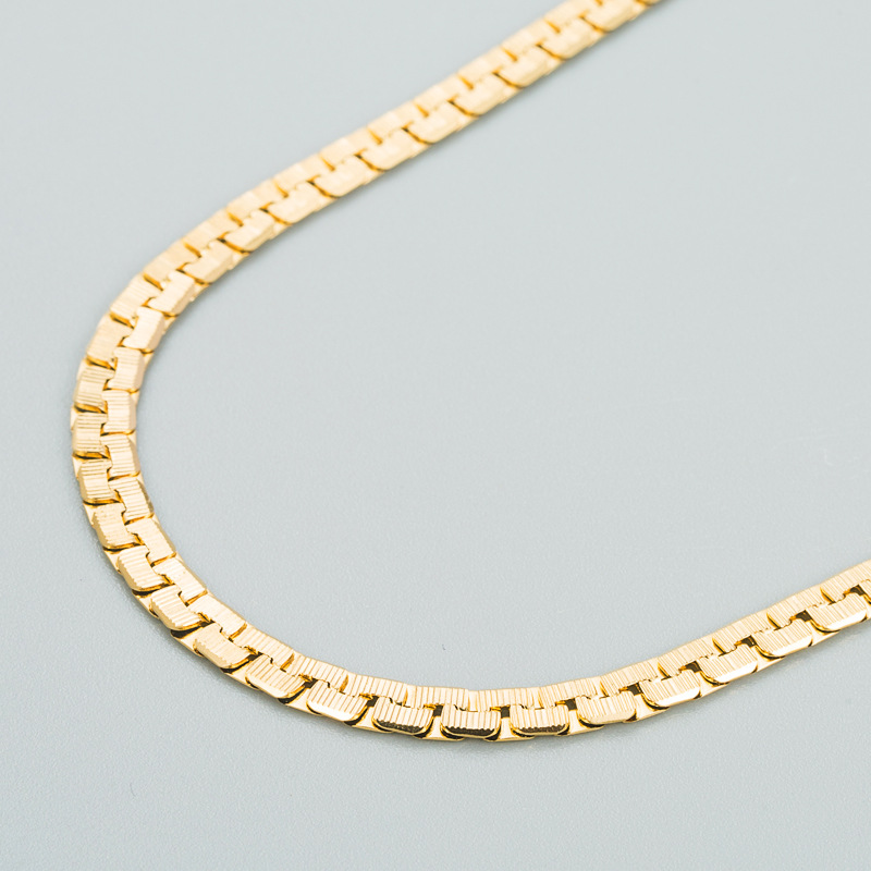 Simple Plain Geometric Ultra-thin Welding Chain Same Titanium Steel Necklace display picture 2