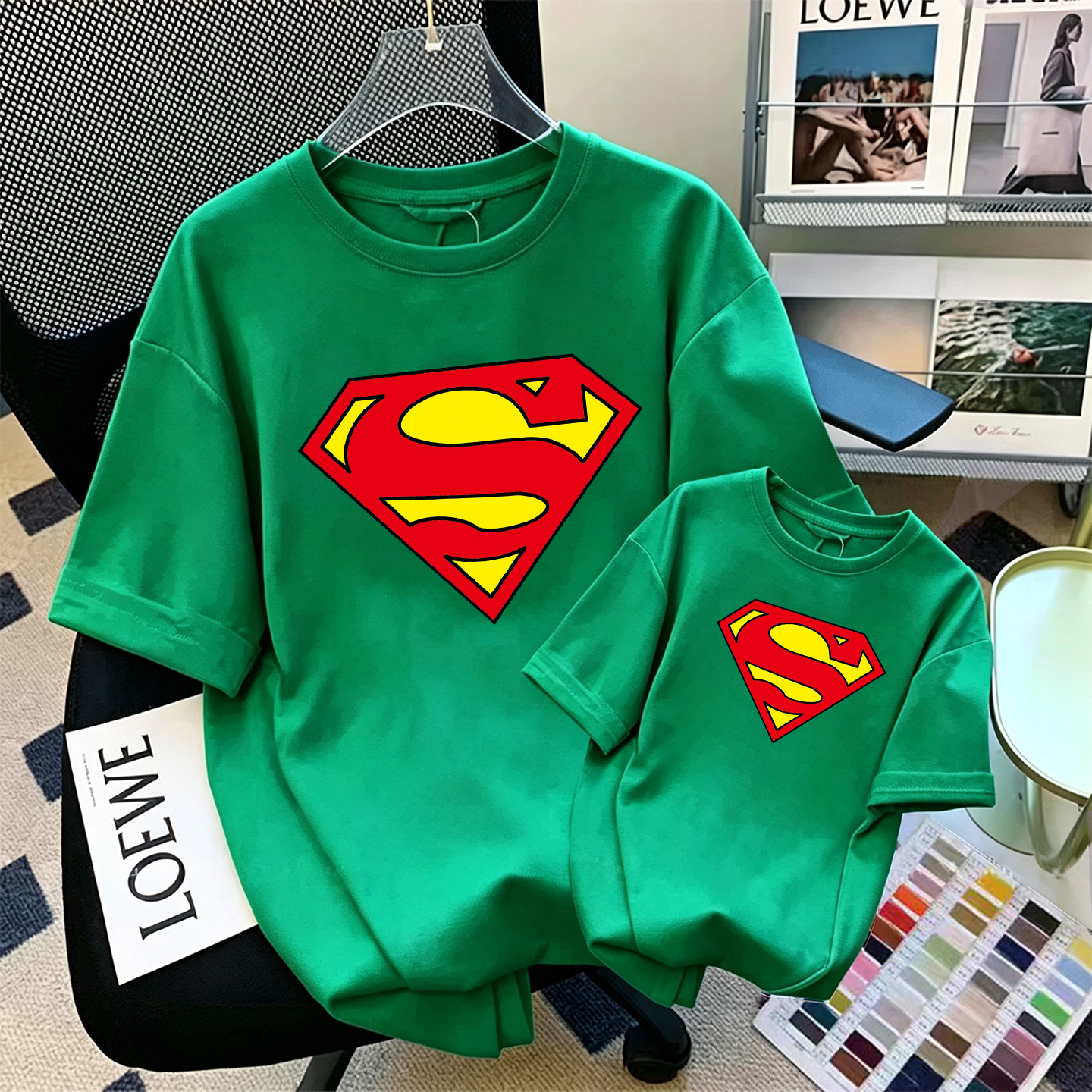 New style combed cotton short-sleeved T-shirts, matching parent-child and couple T-shirts, Superman children's clothing, in stock, wholesale, dropshipping available.