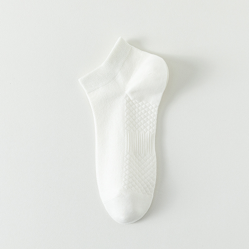 Calcetines de algodón de color sólido para hombres de verano anti-bollar calcetines de barco para hombres sin hueso 100% algodón embalaje independiente de masaje fondo calcetines de malla