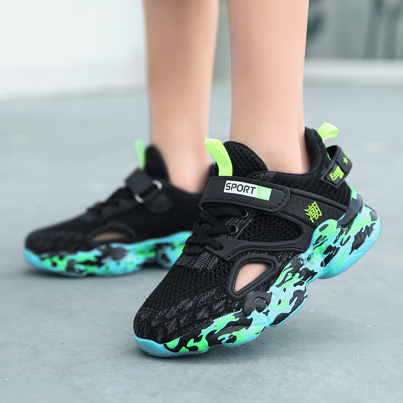 Zapatos de marco para niños 2024 primavera y verano hueco red única zapatos de deporte para niños grandes respirables zapatos de marco para niños zapatos de carrera