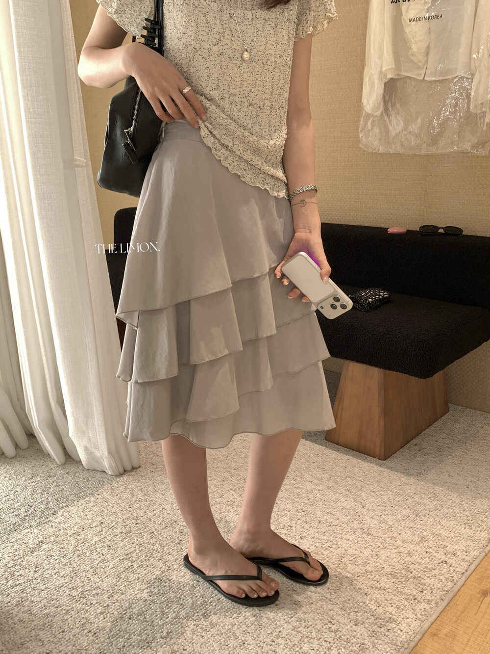 Chân váy midi xếp ly tầng bất đối xứng chất liệu Tencel — màu trắng, Bột cam, màu xám chi tiết 26