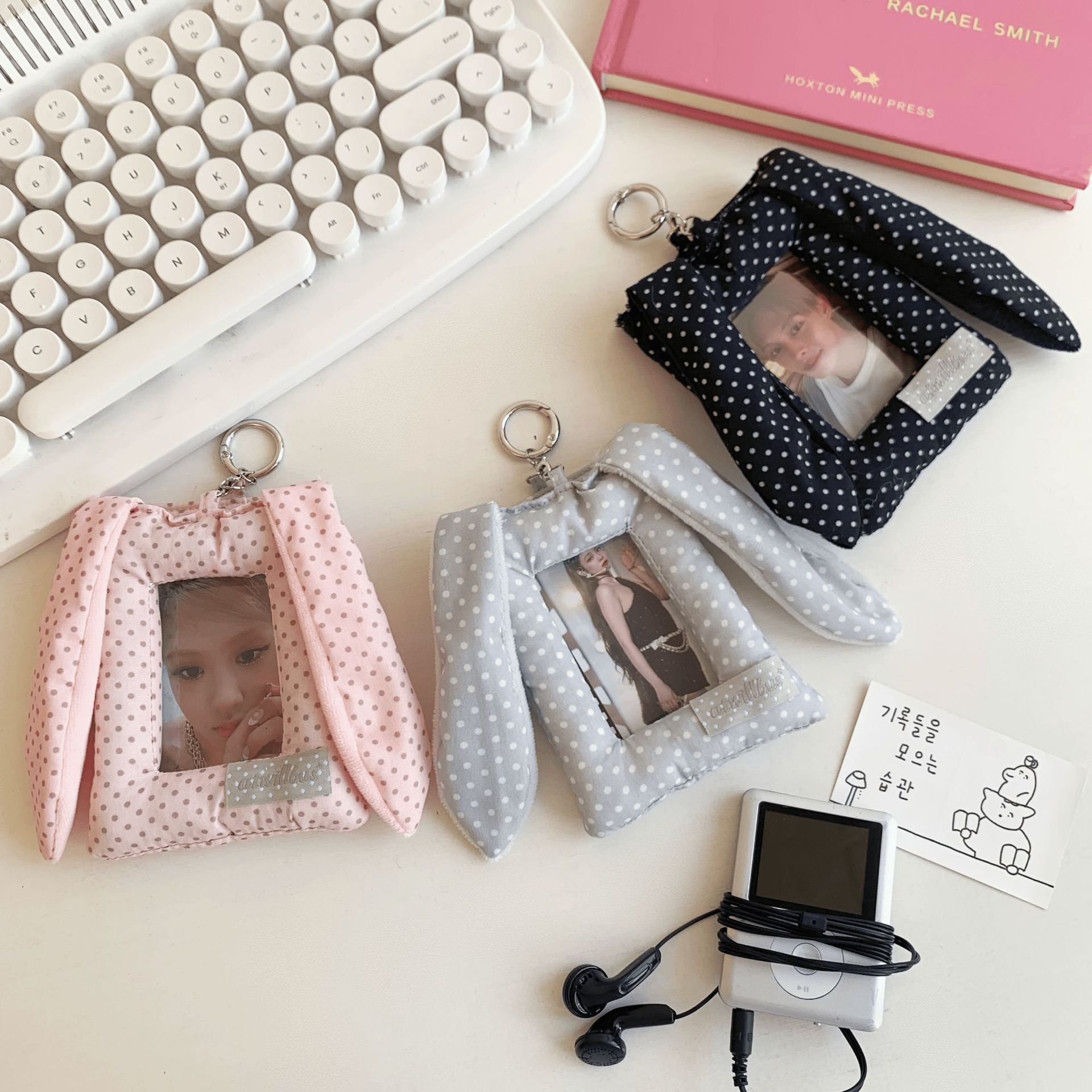 Korean-Style Polka Dot Rabbit Ear Card Holder for Women, Ins-Style Idol Fan 3inch Small Card Protector, Student Campus Card Holder, Id Card Holder