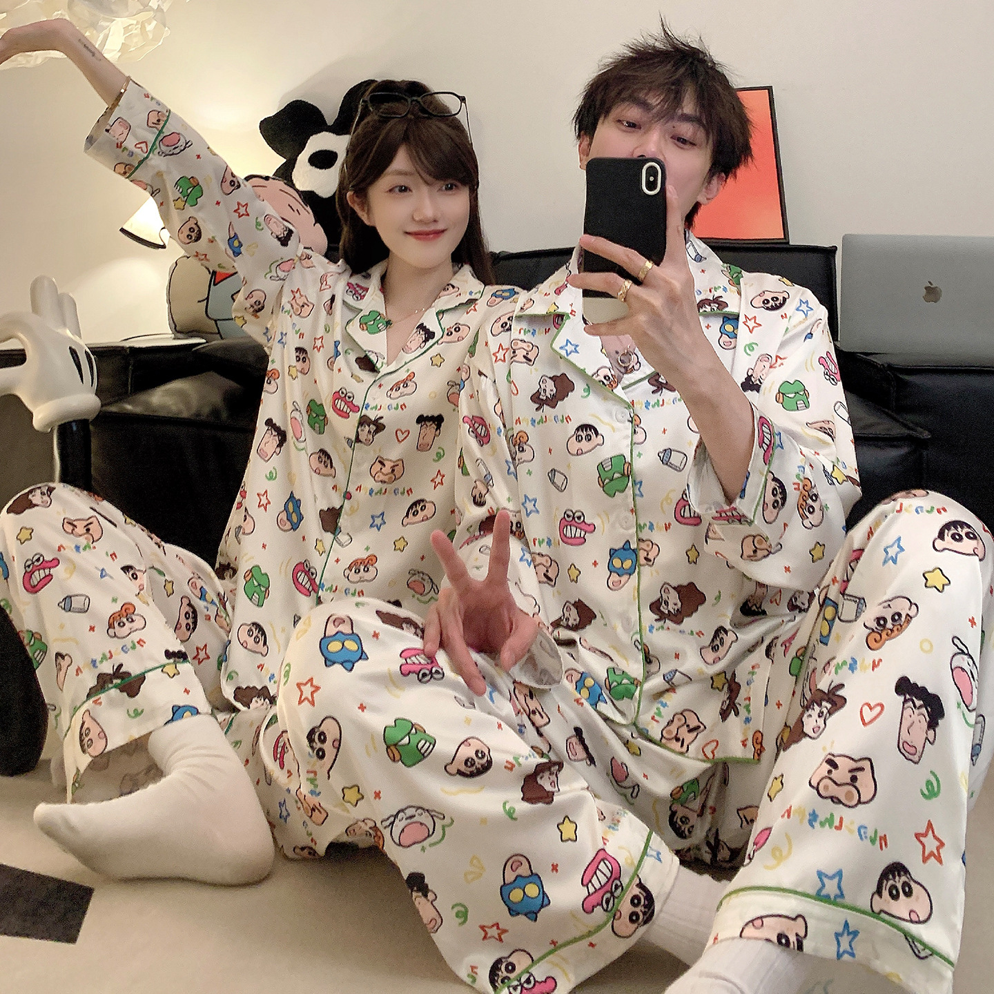 Cute Crayon Shin-Chan Ice and Snow Silk Couple Pajamas Spring and Autumn Long Sleeves and Trousers High-End Outerwear Home Clothes Set Manufacturer
