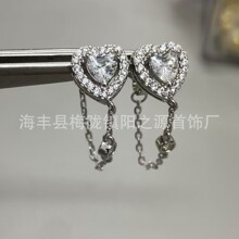 V��M�÷�Ґ��Ķ��Ů�������K�����r���OӋ�߼���Ůʿ���Ʒ