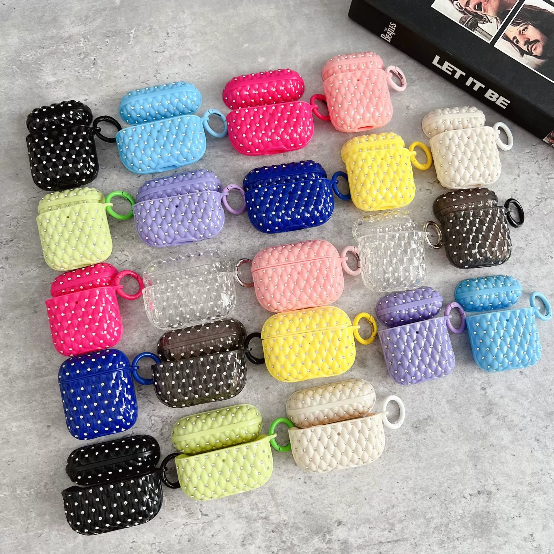 Little Sheep drill earphone cover for Apple headset wireless Bluetooth Airpods pro2 generation solid color protective cover Little Sheep drill earphone cover for Apple headset wireless Bluetooth Airpods pro2 generation solid color protective cover