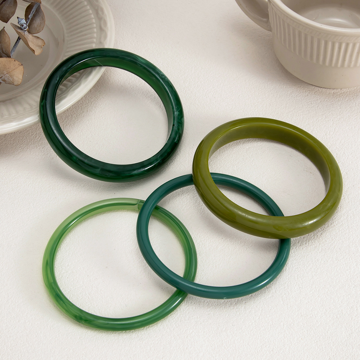 European and American Cross-border Fashion Color Gradient Resin Stacking Bracelets Vintage INS Style Arc-shaped Polished Closed Bangle Bracelets