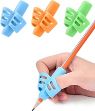 Z 94767 Soft Grip Pencil Holder riting Posture Corrector ��