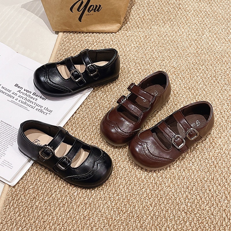 Ballerinas mit Brogue-Details, weicher Sohle und Lederoptik in Mary-Janes-Optik, Schleife – ideal für Kleinkinder. Vielseitig, leicht und bequem._voghion.com