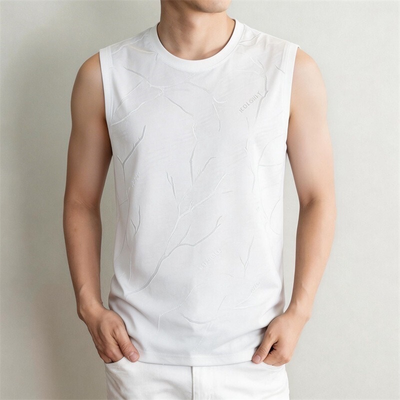 Cool and high-end men's ice silk sleeveless T-shirt, trendy men's clothing, summer new tank top vest Cool and high-end men's ice silk sleeveless T-shirt, trendy men's clothing, summer new tank top vest