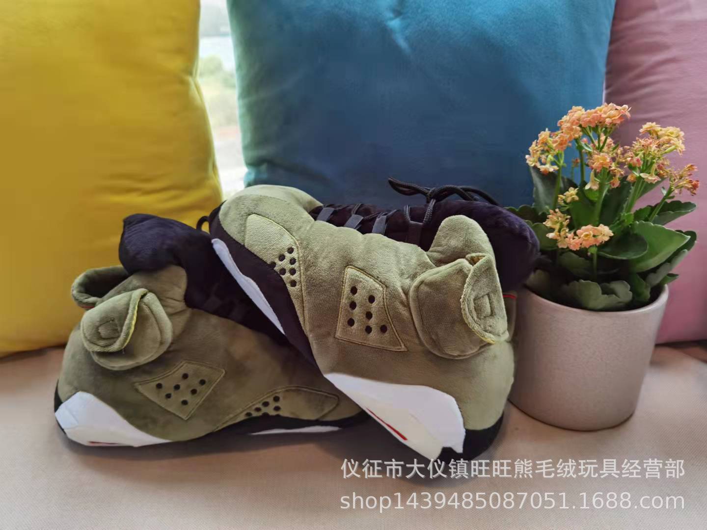 Tiktok mismo estilo parodia zapatos de grasa Coco pareja Zapatillas de algodón volver al futuro casa piso Kang hebilla 1 zapatos de algodón