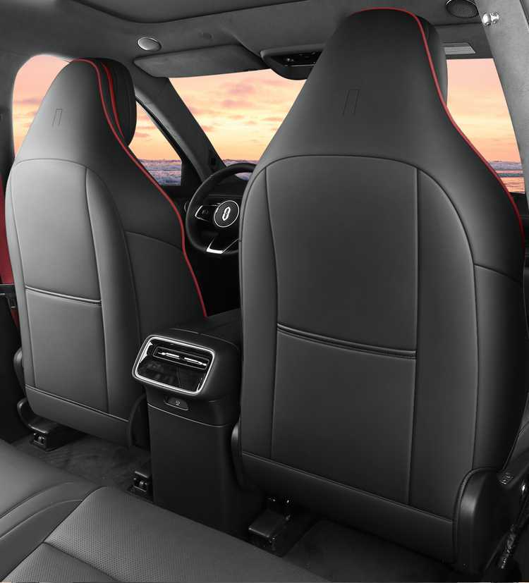 26-piece set of perforated leather seat covers for the AITO M6, providing full coverage and suitable for all seasons, designed specifically for this car model