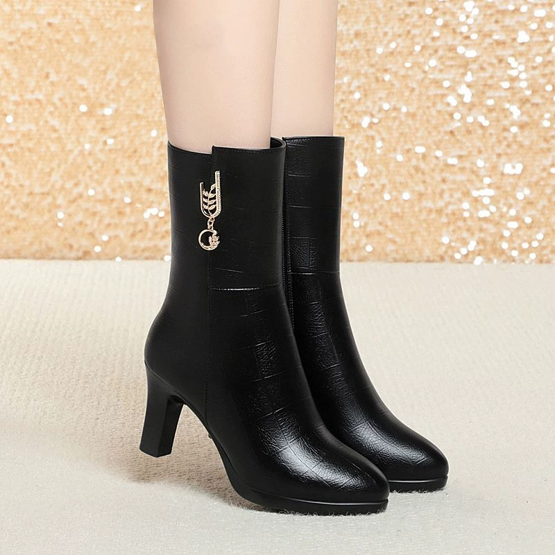 Высокие каблуки плюс бархатные женские сапоги среднего возраста темпераментные металлические пряжки мягкие кожаные женские сапоги