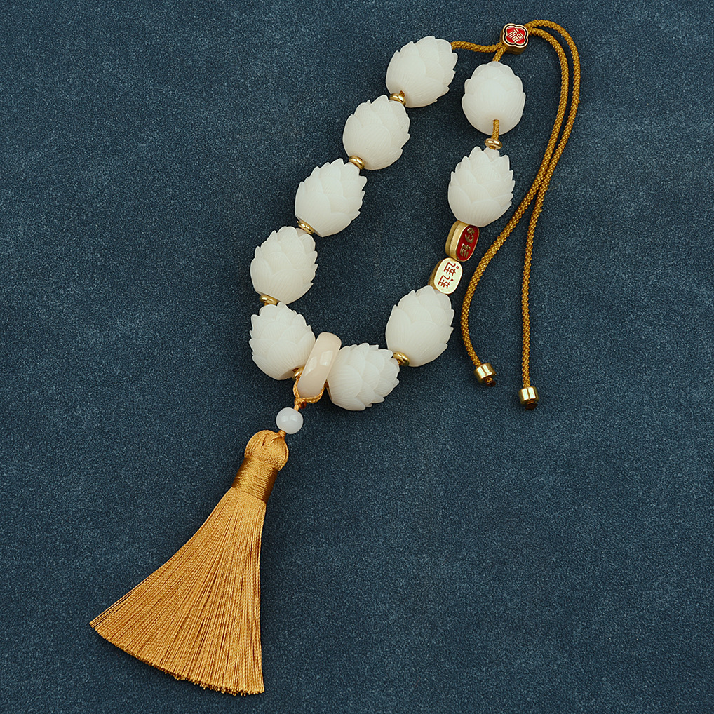 Qìchē – High-end Boxwood Small Car hanging - good-luck-single-tassel-yellow