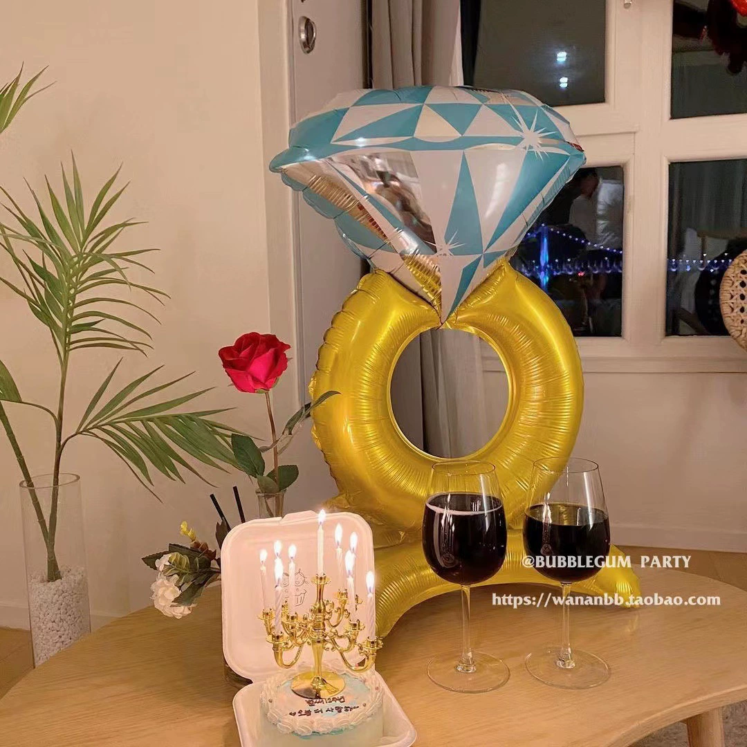 Wedding ring for St. Valentine's Day, commemorative balloon