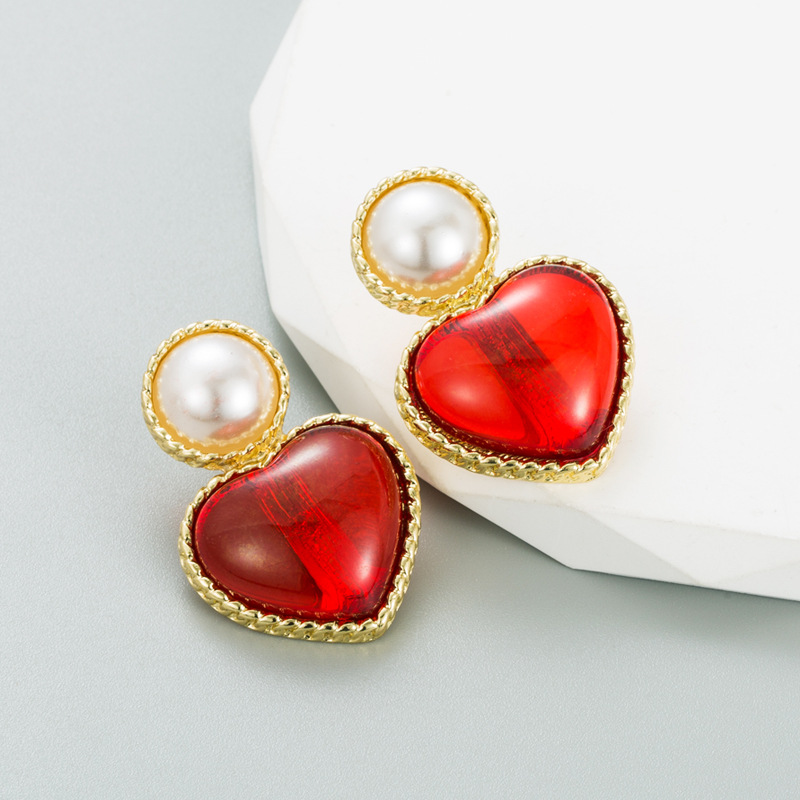 Retro Heart Shape Alloy Plating Artificial Pearls Womenu0027S Drop Earrings 1 Pair