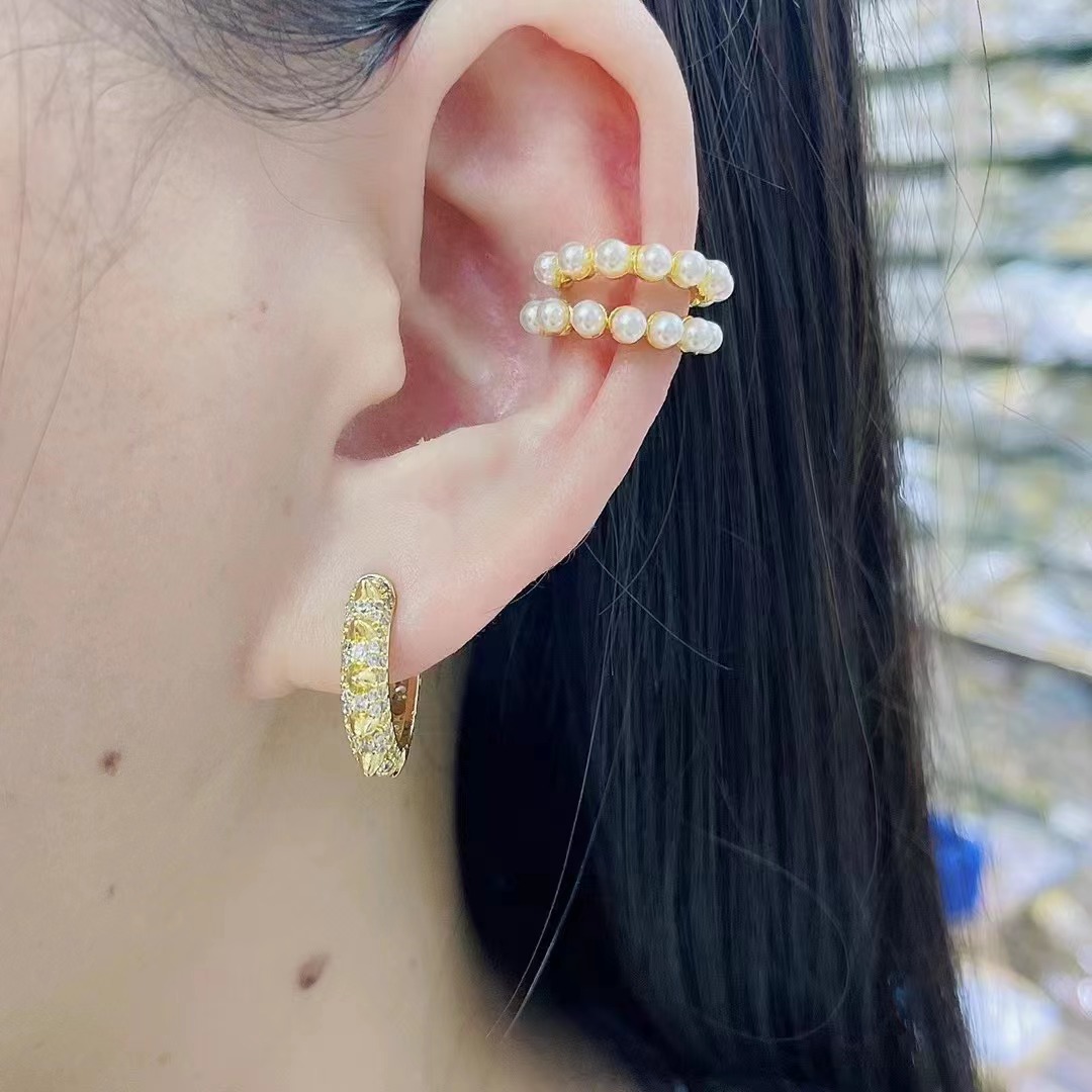 Daily Occasion Copper Material C Shape Pattern Fashion C Shape Plating Inlay Copper Pearl Ear Clips