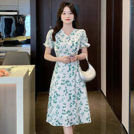 2026夏装新款雪纺印花中长裙子女装绿色碎花订钻气质连衣裙夏