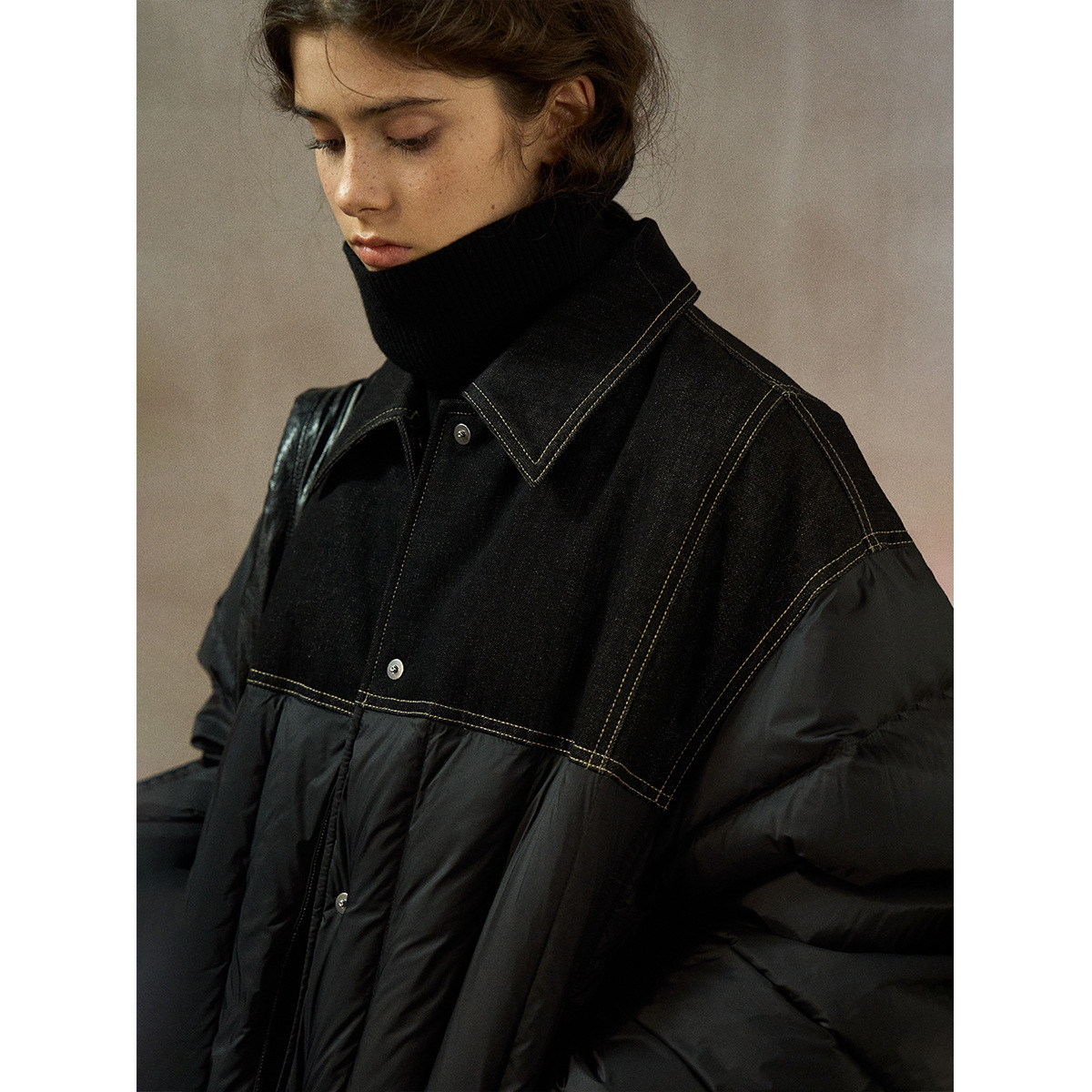 【识几】经典牛仔拼接箱型廓形简约通勤中长保暖羽绒服外套M9495